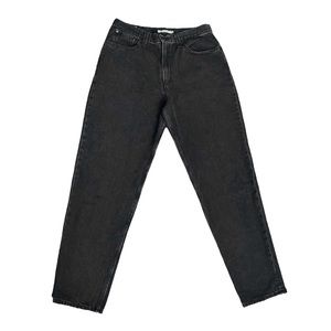 SOLD Levi's black 80s mom jeans 👖 Free US shipping! 📦